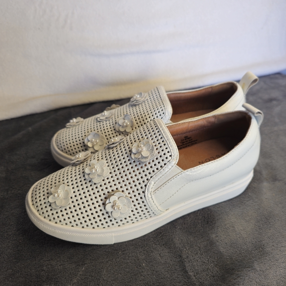 Women’s Caslon casual shoe‎